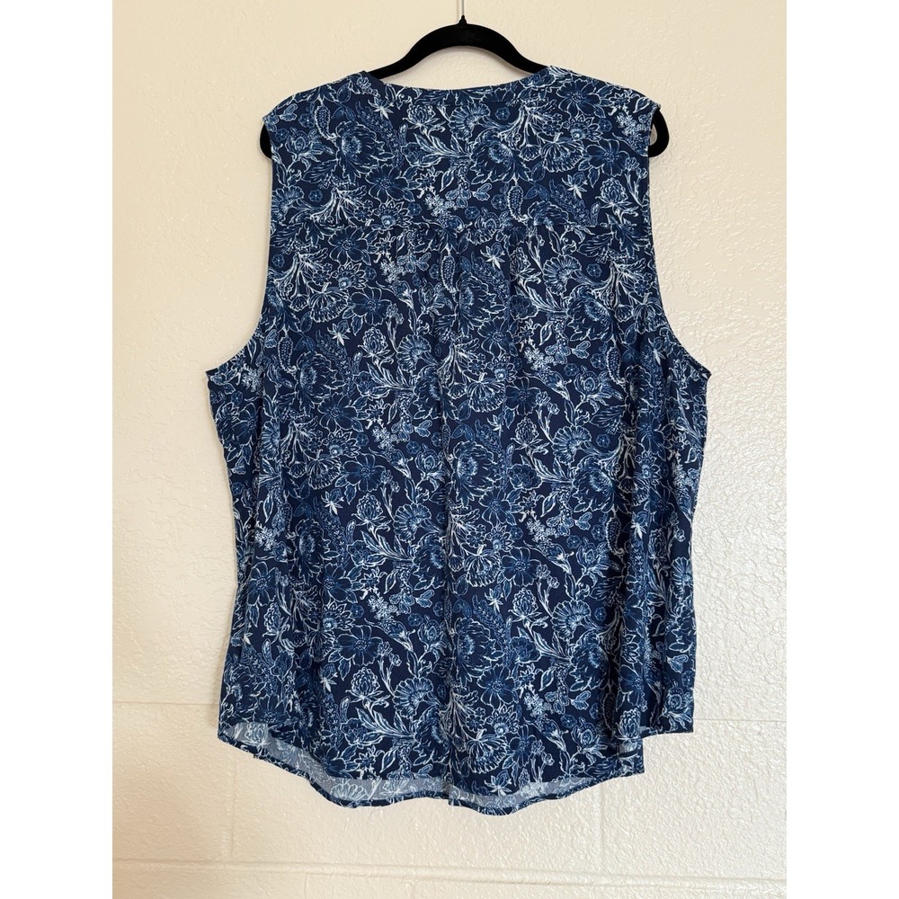 Torrid Sleeveless Blouse Womens 3‎ Blue Floral V-Neck Button Front Top 40265106